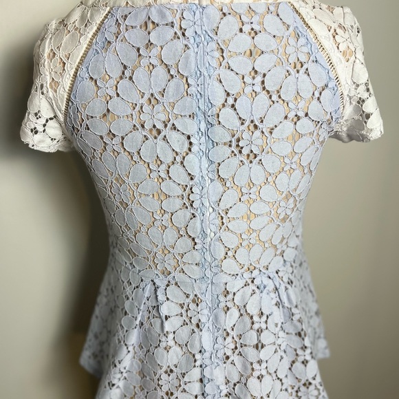 Nanette Lepore lace peplum blouse with nude lining size XS - Picture 3 of 8